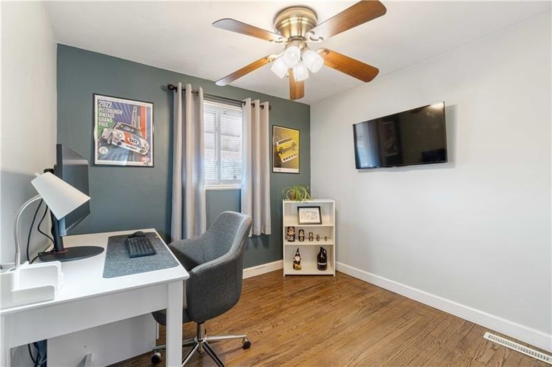 Castle Rd, Pittsburgh, PA 15234