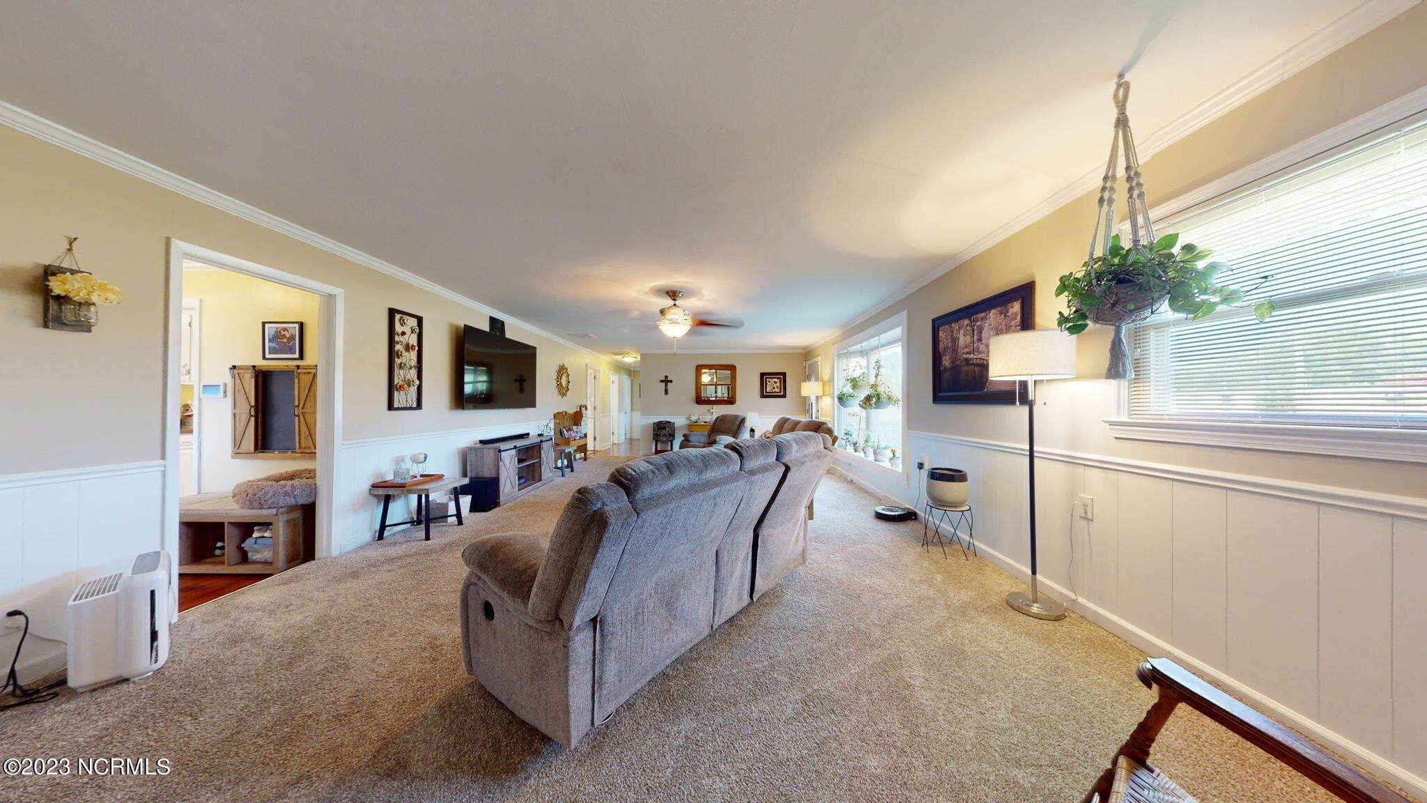 Orange St, Kinston, NC 28504