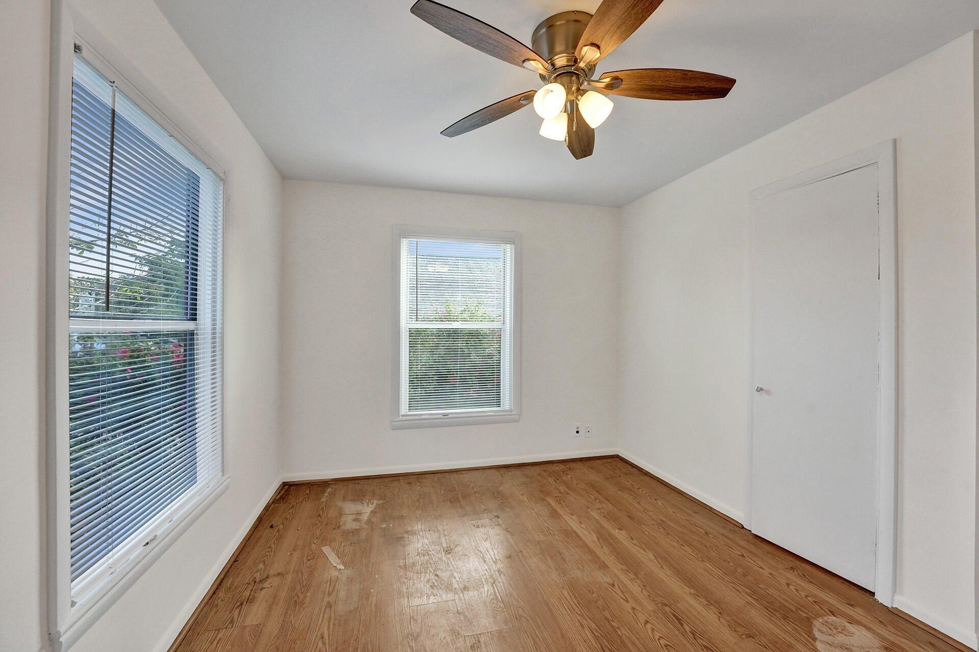 30th Ct, West Palm Beach, FL 33407