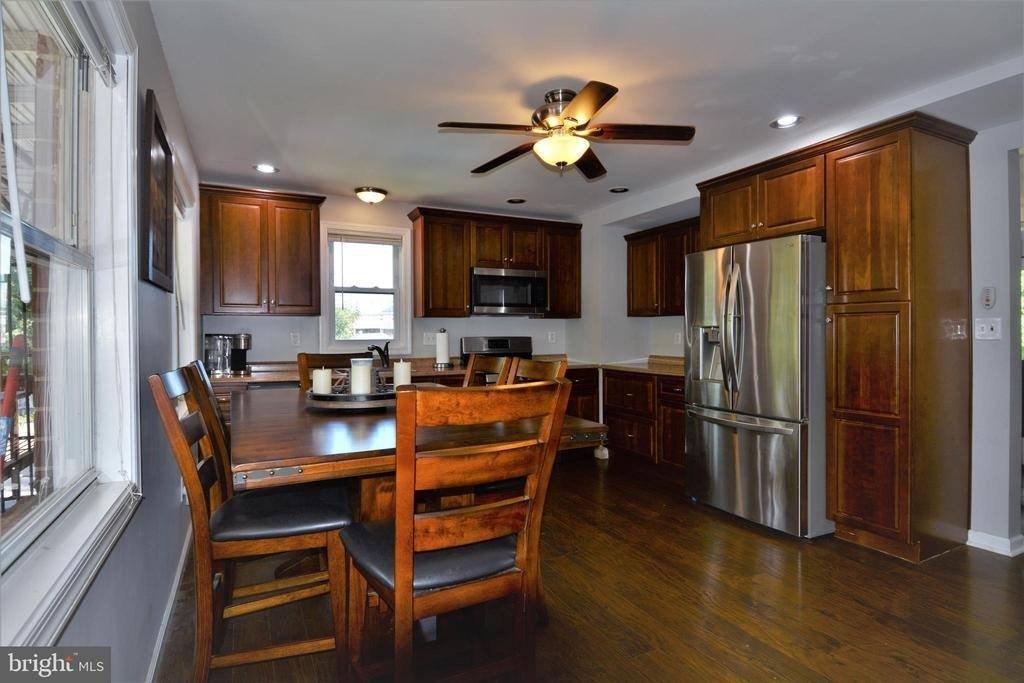 Seawall Rd, Essex, MD 21221