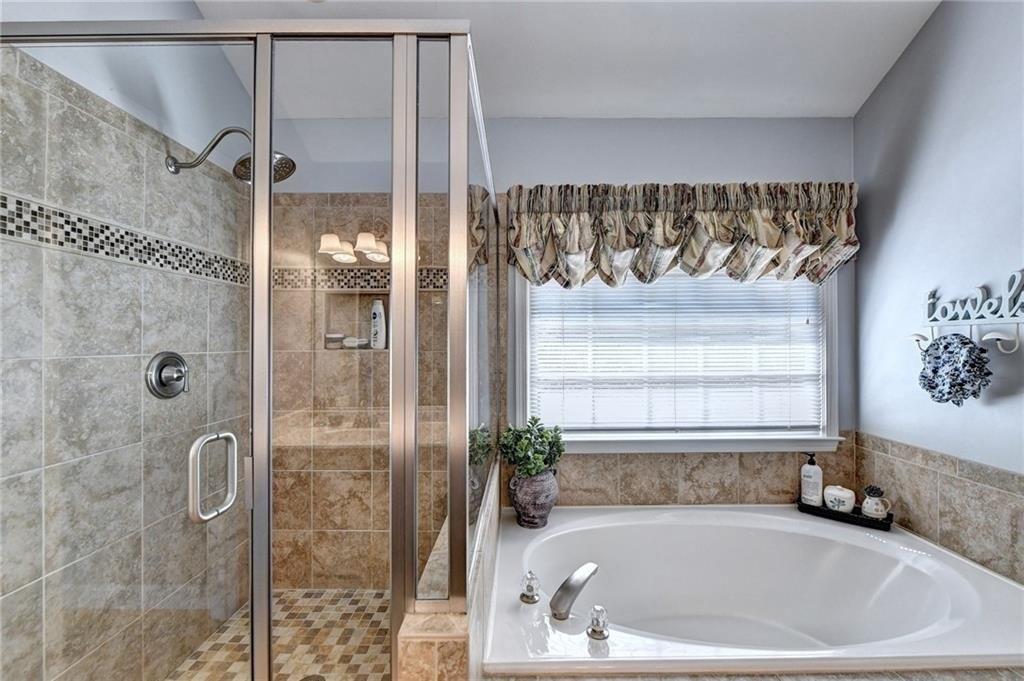 Gavin Pl, Duluth, GA 30096