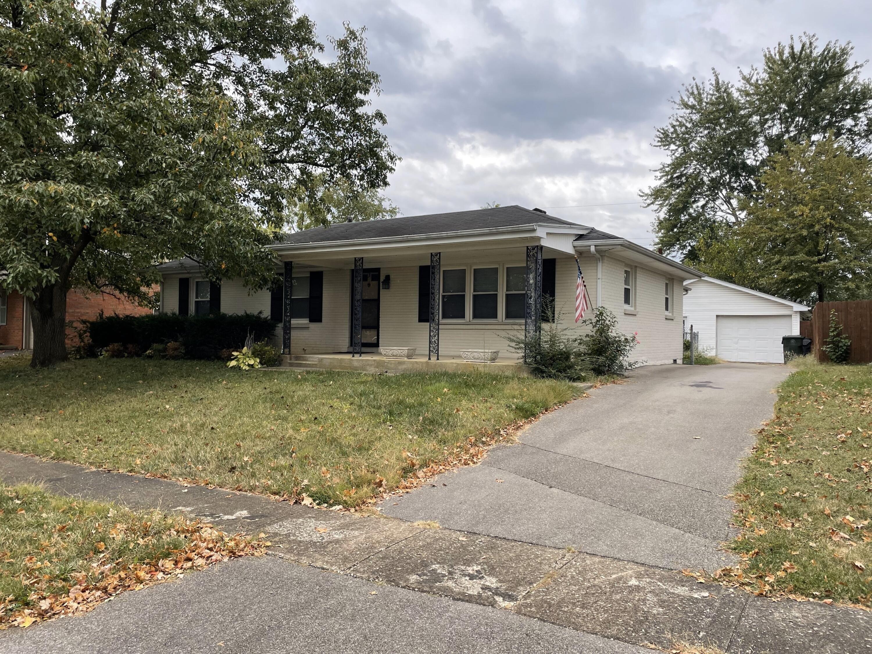 Warrington Dr, Lexington, KY 40505
