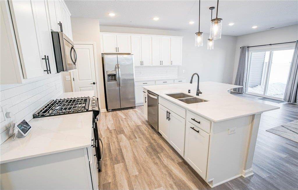 Brookview Rd, Saint Paul, MN 55129