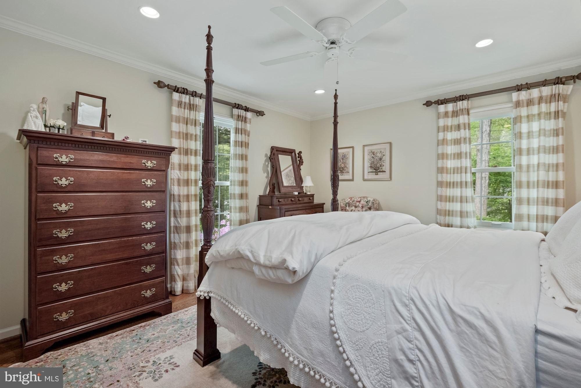 Aldershot Dr, Bethesda, MD 20817