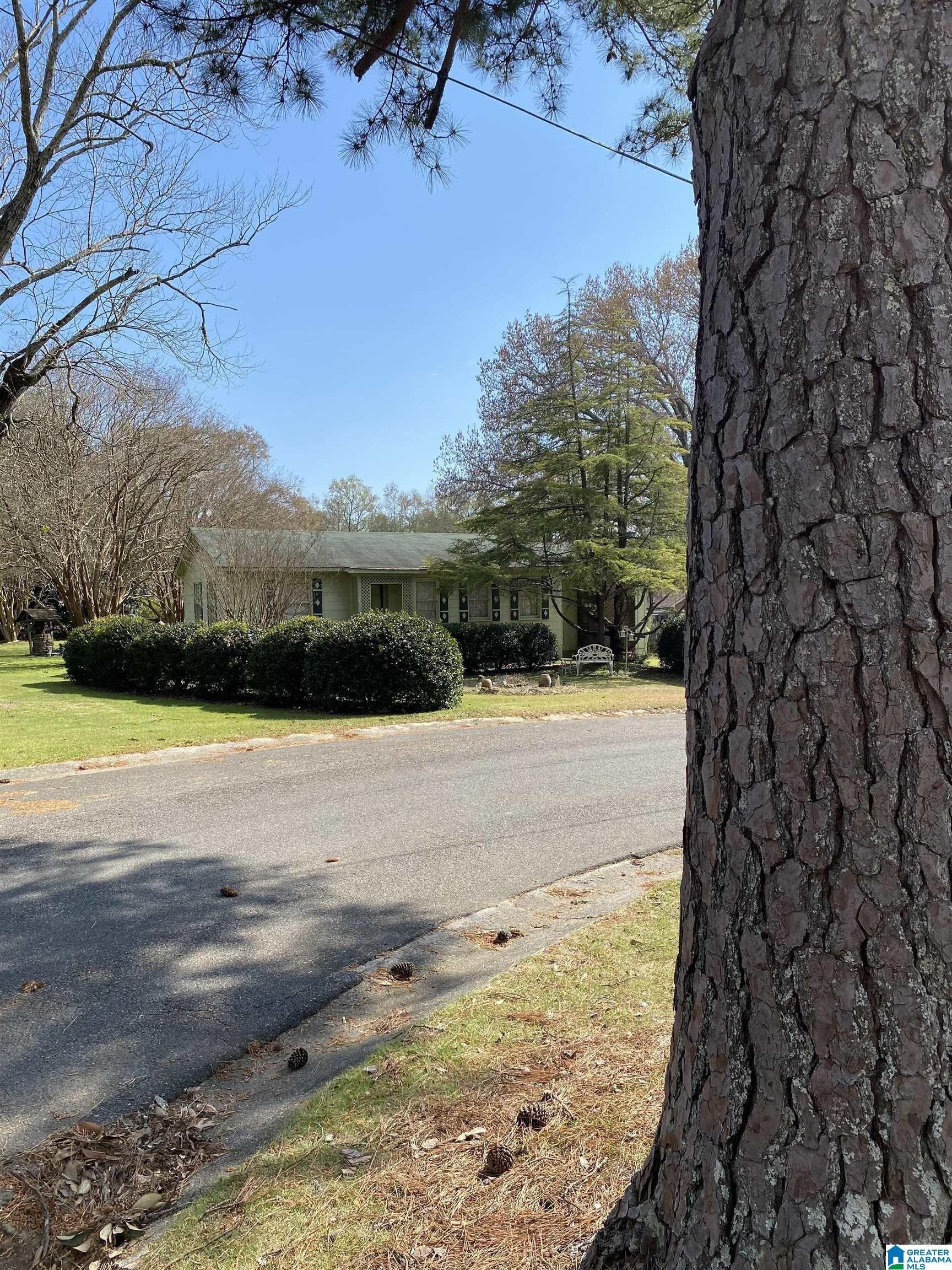 Marshall Dr, Gardendale, AL 35071