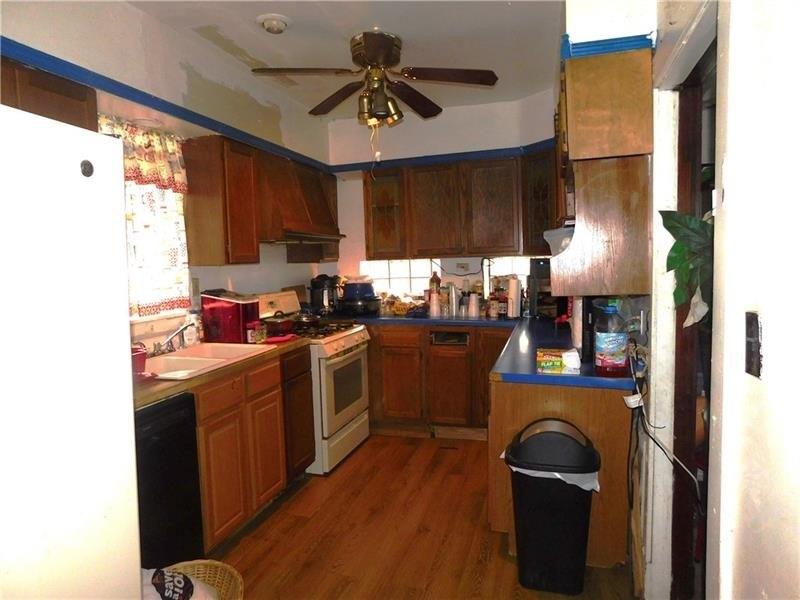 Traymore Ave, Pittsburgh, PA 15221