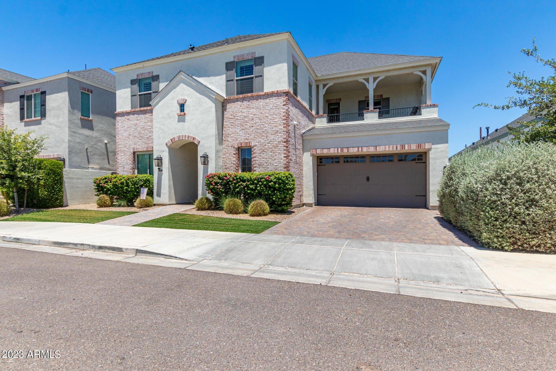 W Echo Ln, Phoenix, AZ 85021