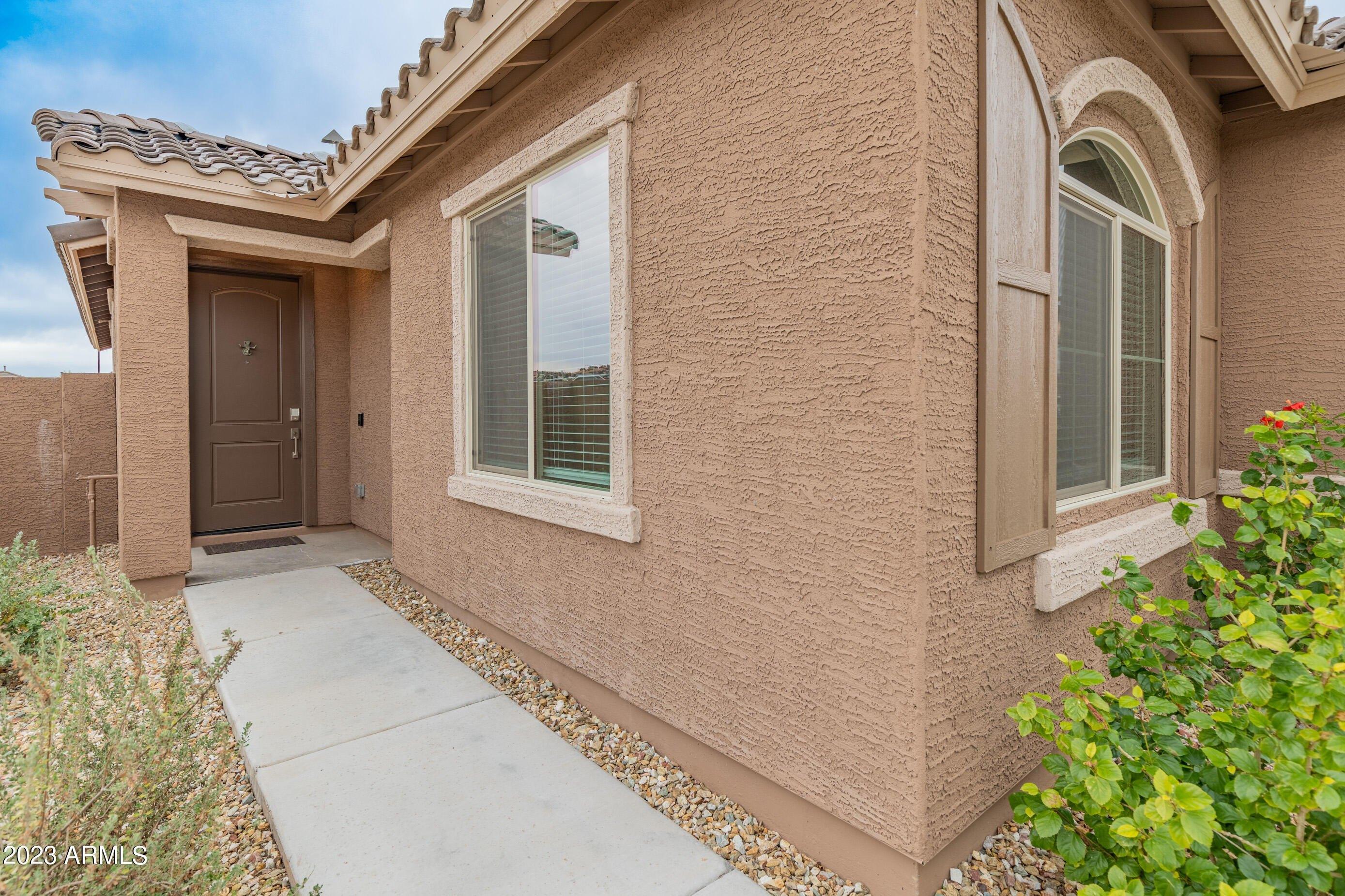 W Charlotte Dr, Surprise, AZ 85387