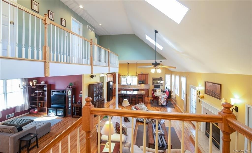 Horseshoe Path, Pawling, NY 12564