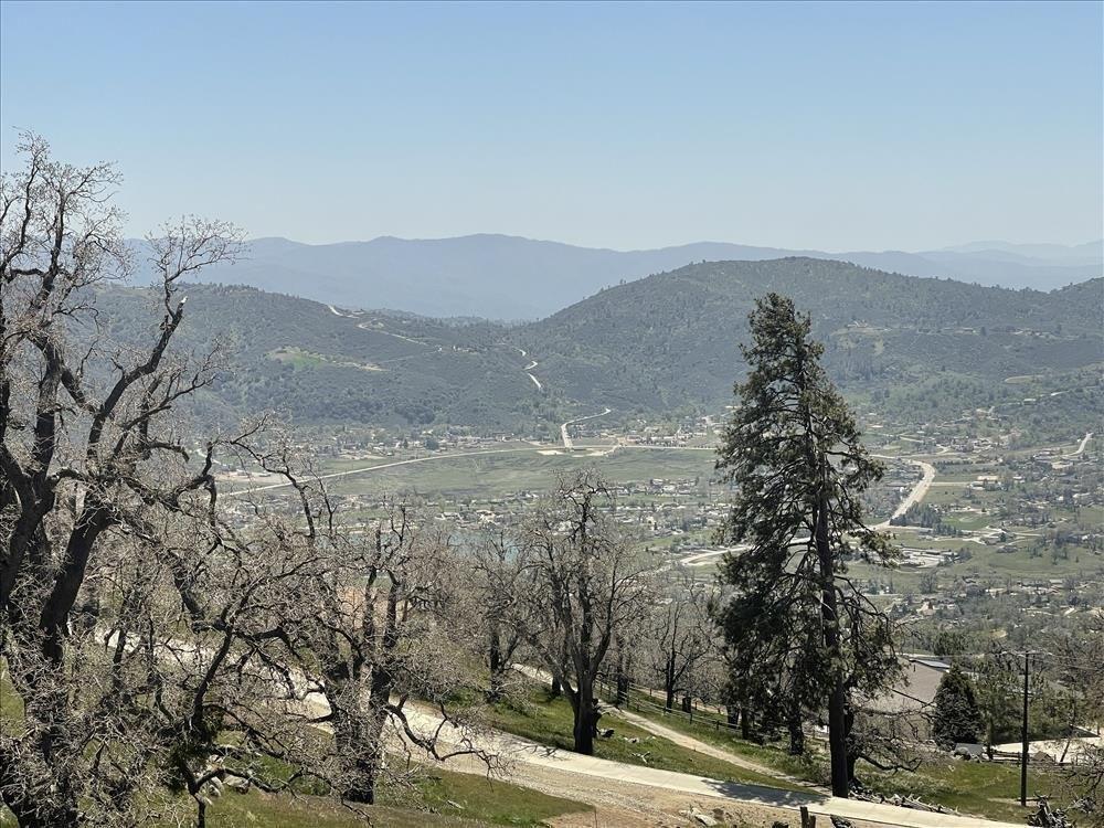 Starland Dr, Tehachapi, CA 93561