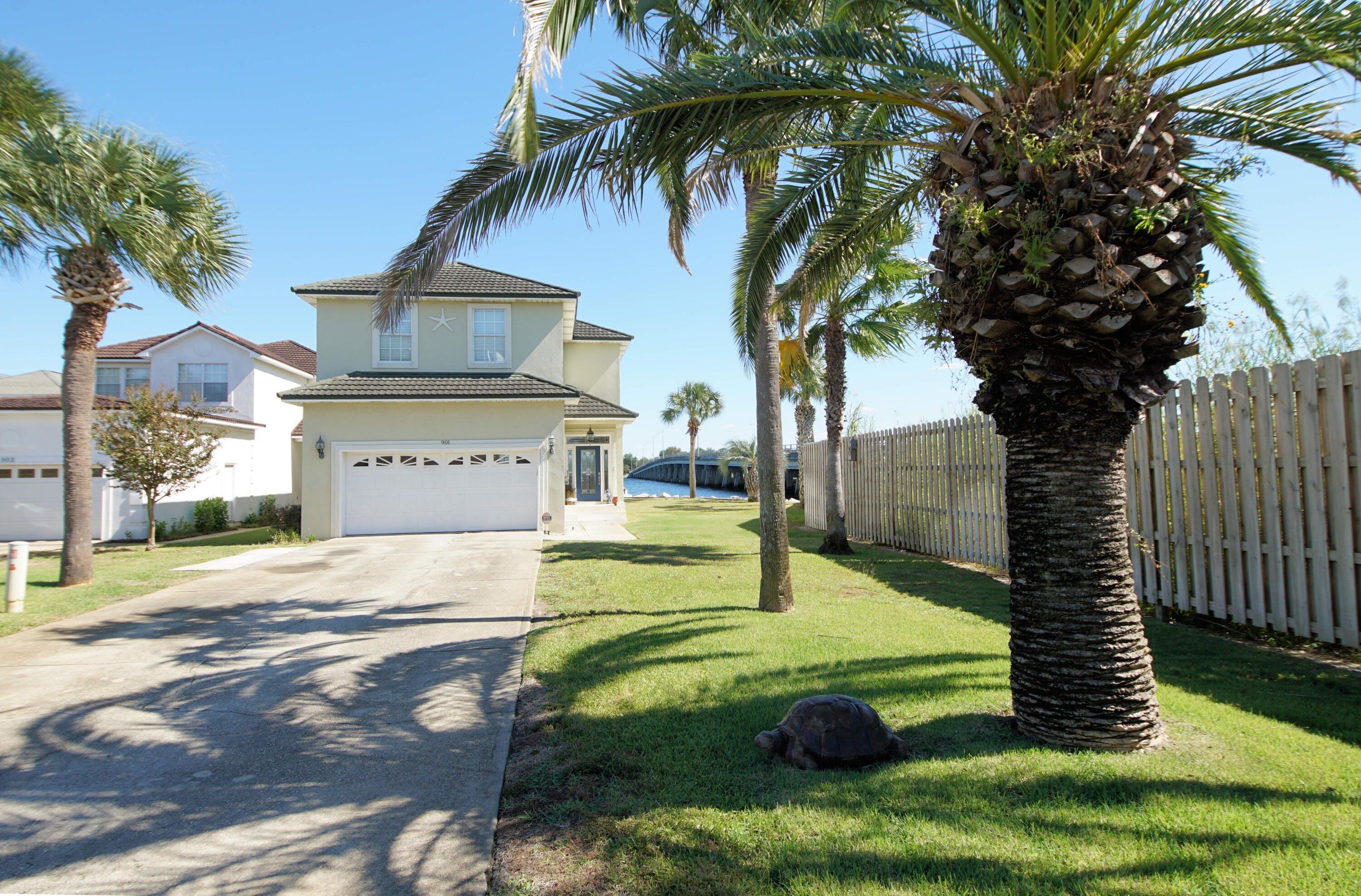 Lighthouse Rd, Fort Walton Beach, FL 32547