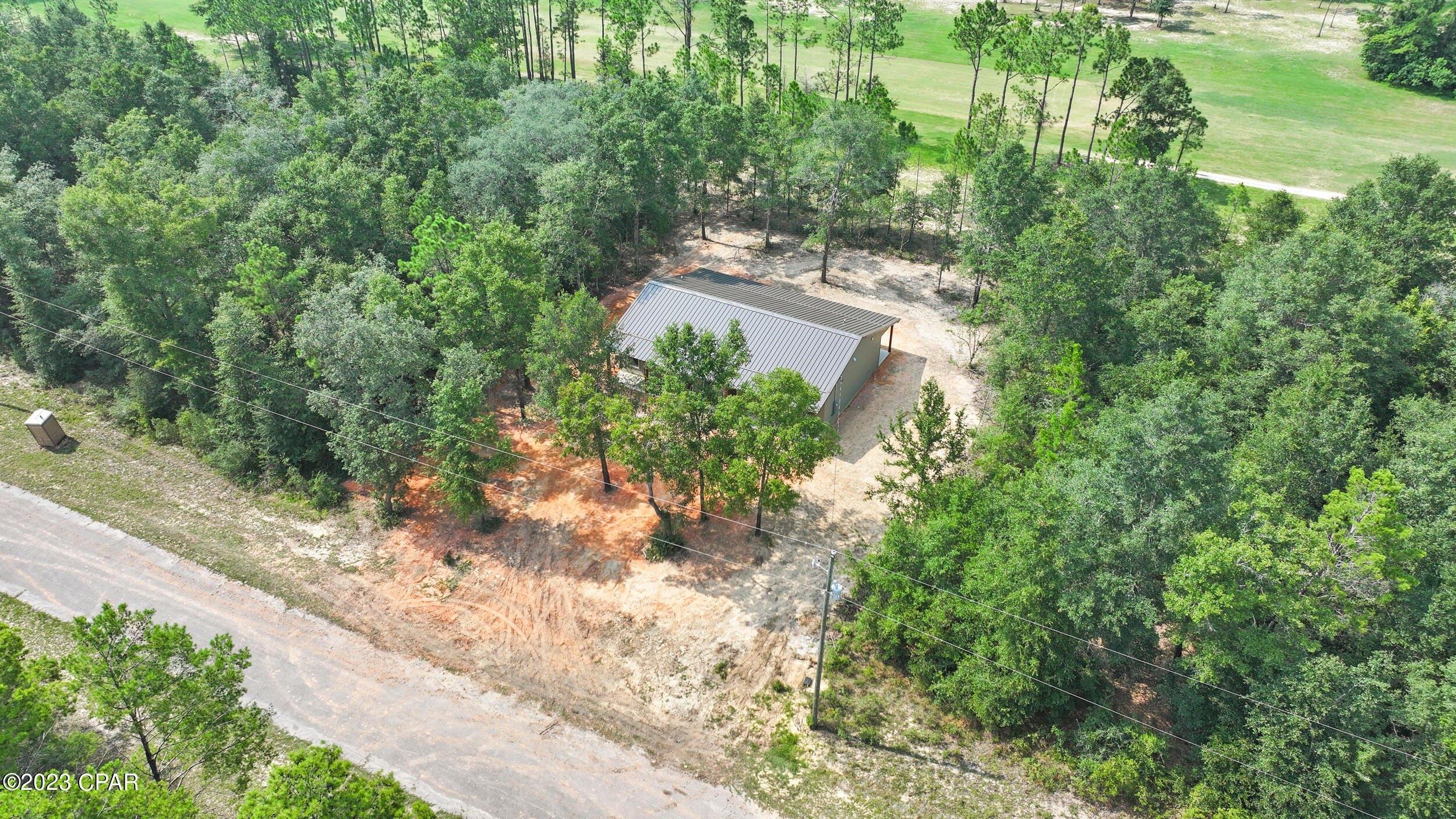 Owen Dr, Chipley, FL 32428