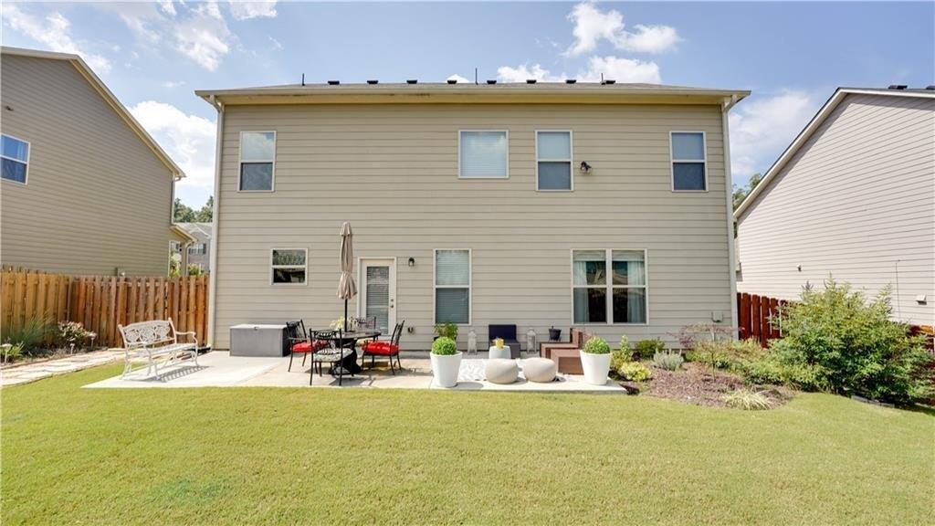 Lakeview Bend Way, Buford, GA 30519