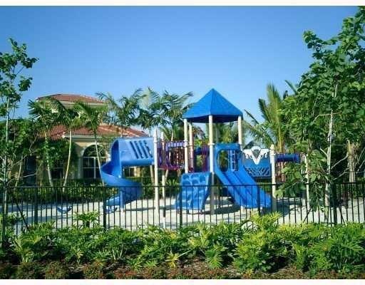 N Evergreen Cir, Boynton Beach, FL 33426