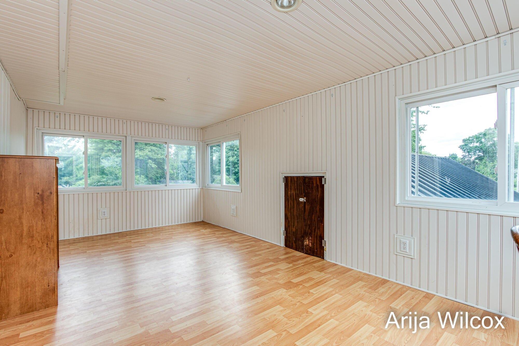 Plainfield Ave Ne, Grand Rapids, MI 49505