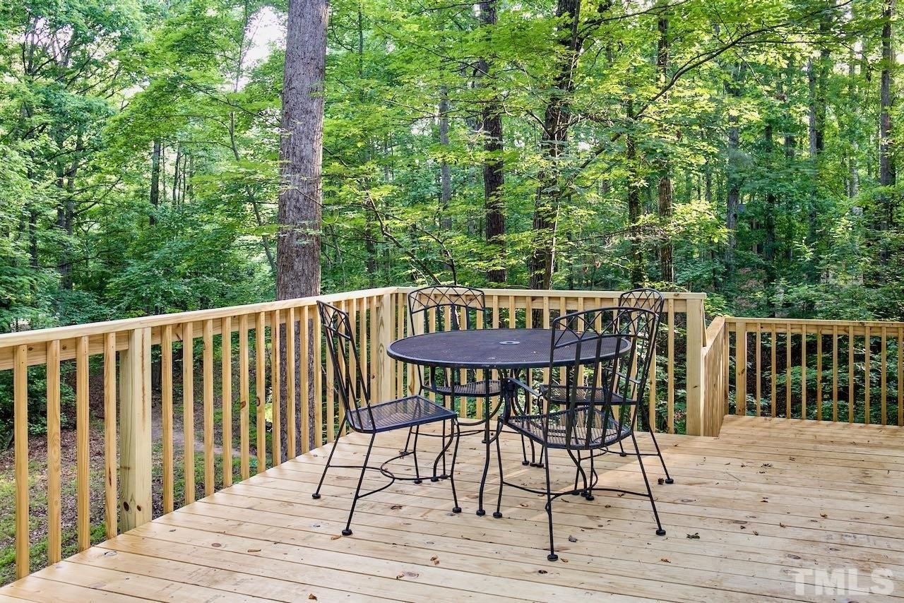 Huntington Dr, Chapel Hill, NC 27514