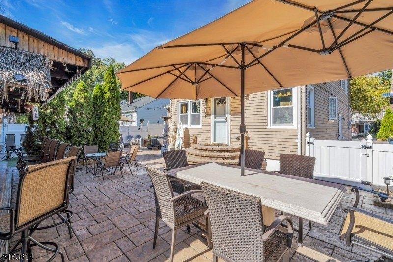 W Milton Ave, Rahway, NJ 07065