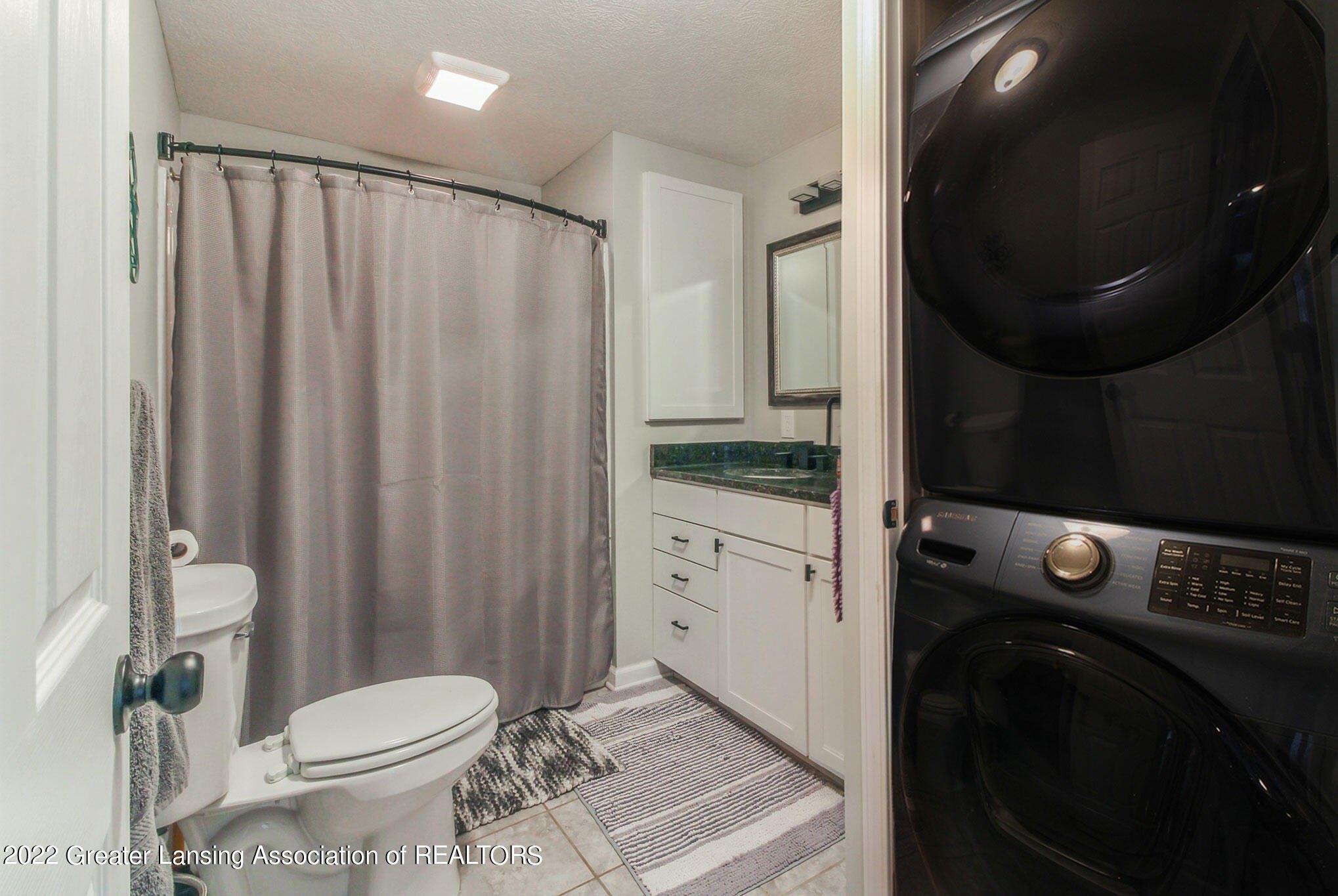 Moyer Rd, Williamston, MI 48895