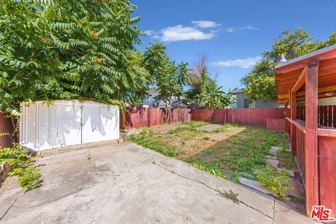 S Kingsley Dr, Los Angeles, CA 90006