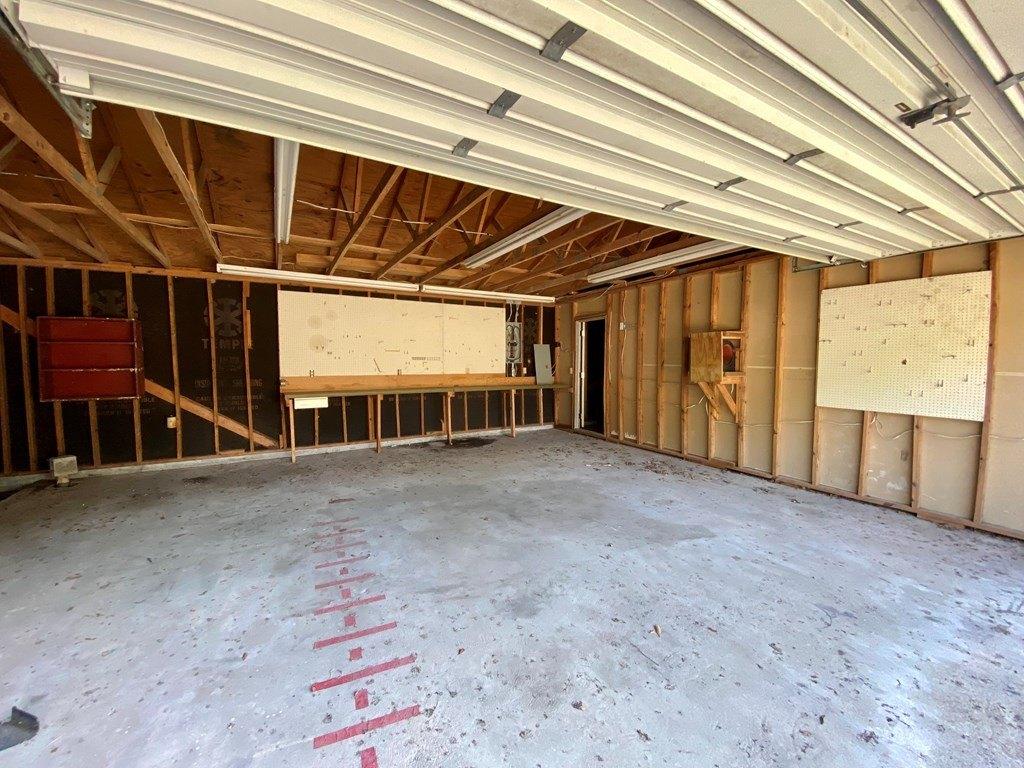 Candlewood Dr, Bay City, TX 77414