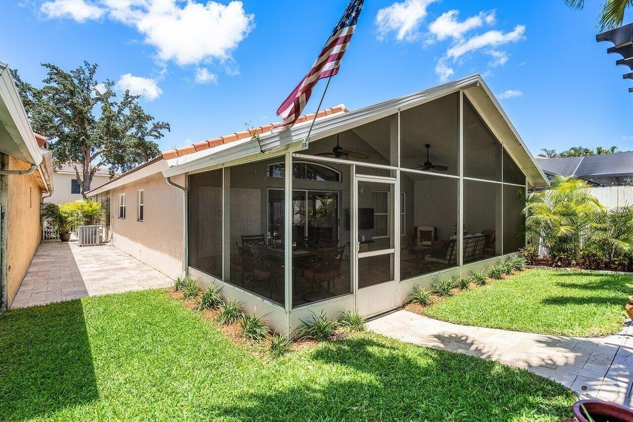 Green Island Dr, Lake Worth, FL 33463