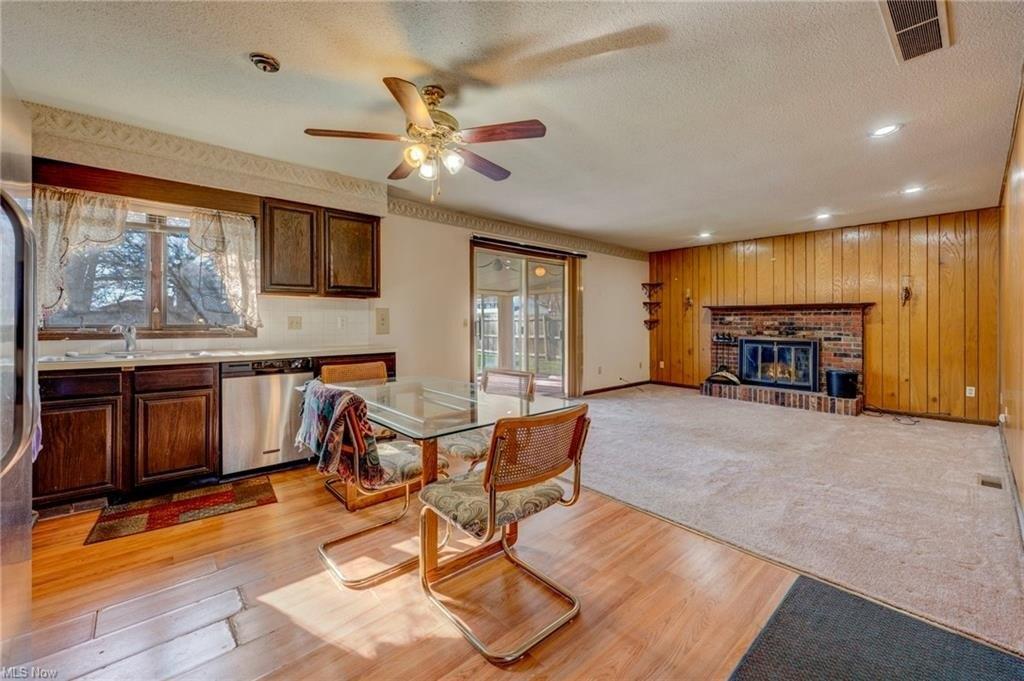 W 37th St, Lorain, OH 44053