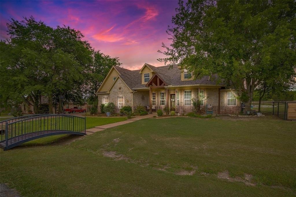 Gebron Ct, Fort Worth, TX 76126