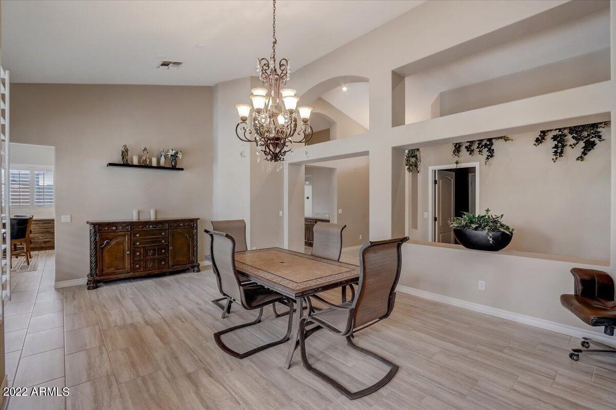 W Goldfinch Way, Chandler, AZ 85286