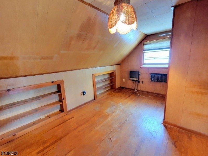 Patricia Ave, Colonia, NJ 07067