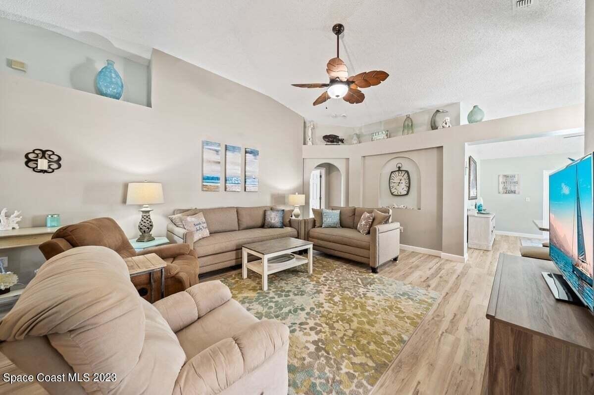 Myla Ln, Melbourne, FL 32935