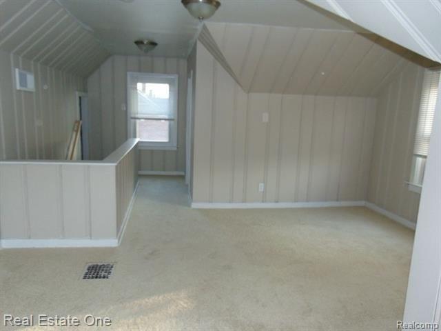 20th St, Wyandotte, MI 48192