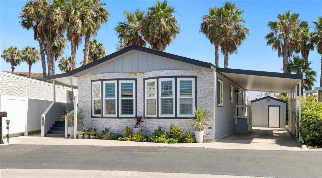 Friendly Pl, Carlsbad, CA 92011