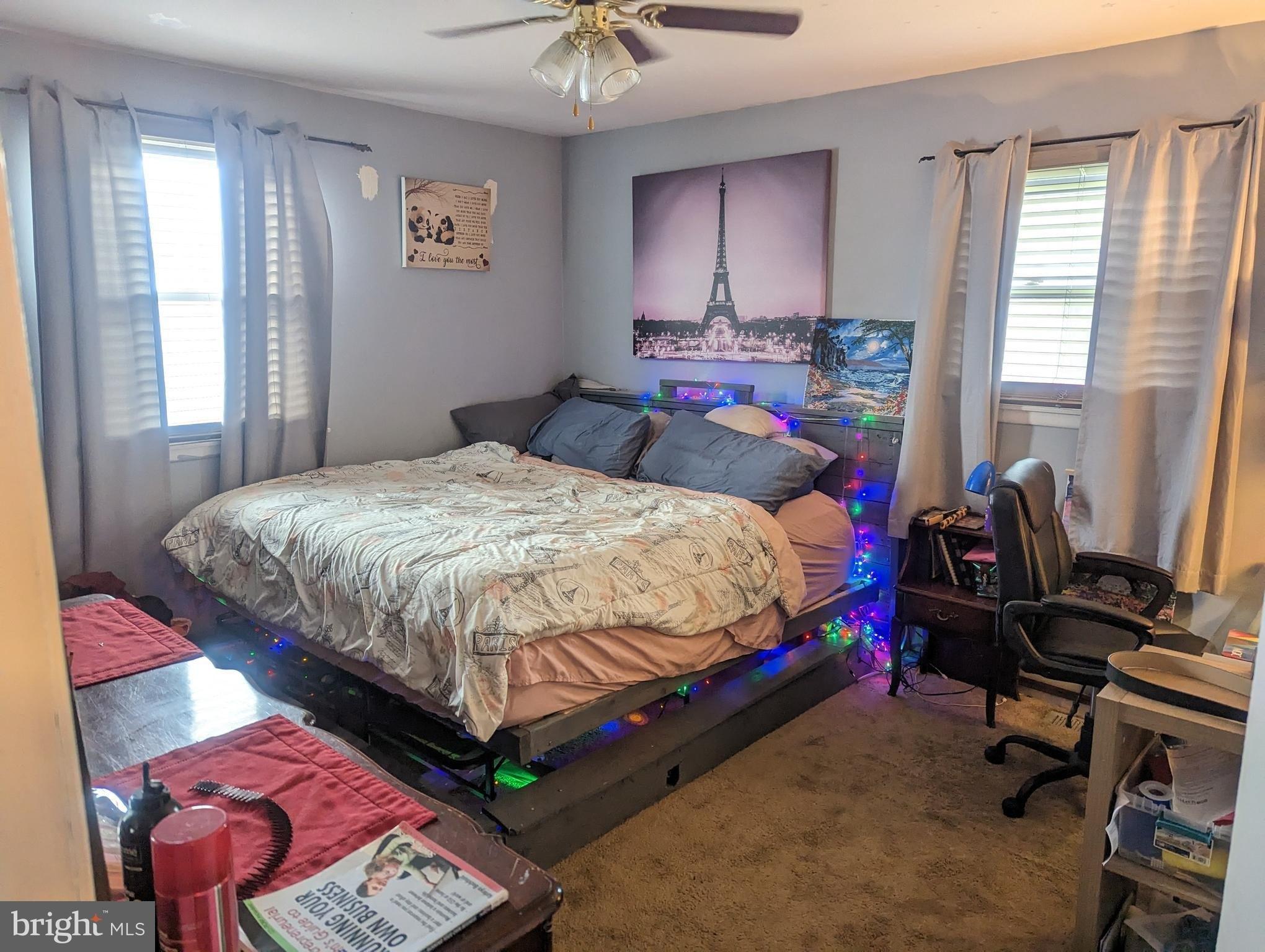 Del Sordo Dr, Sicklerville, NJ 08081