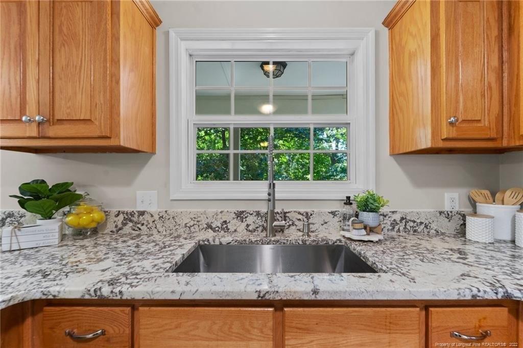 Sarasota Dr, Fayetteville, NC 28311