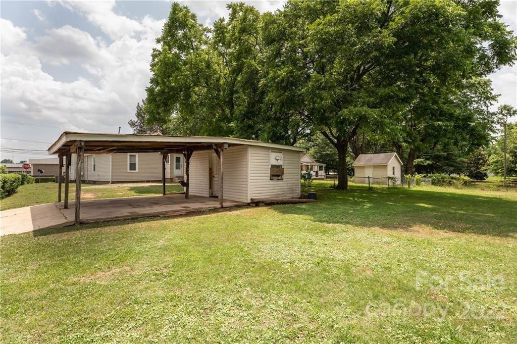14th Ave Ne, Hickory, NC 28601