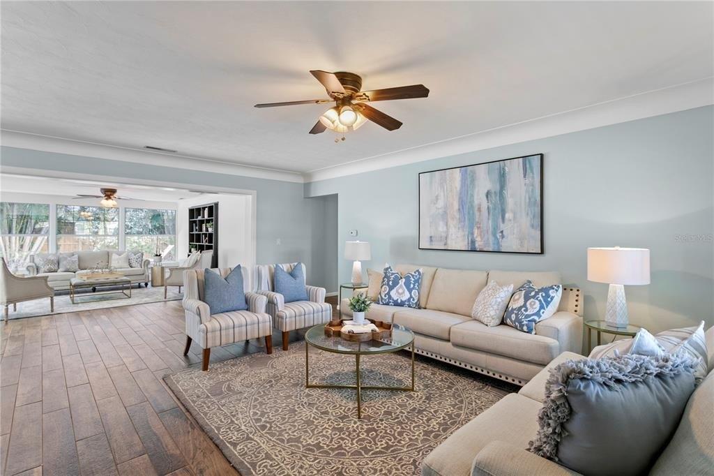 Sandra Dr, Clearwater, FL 33764