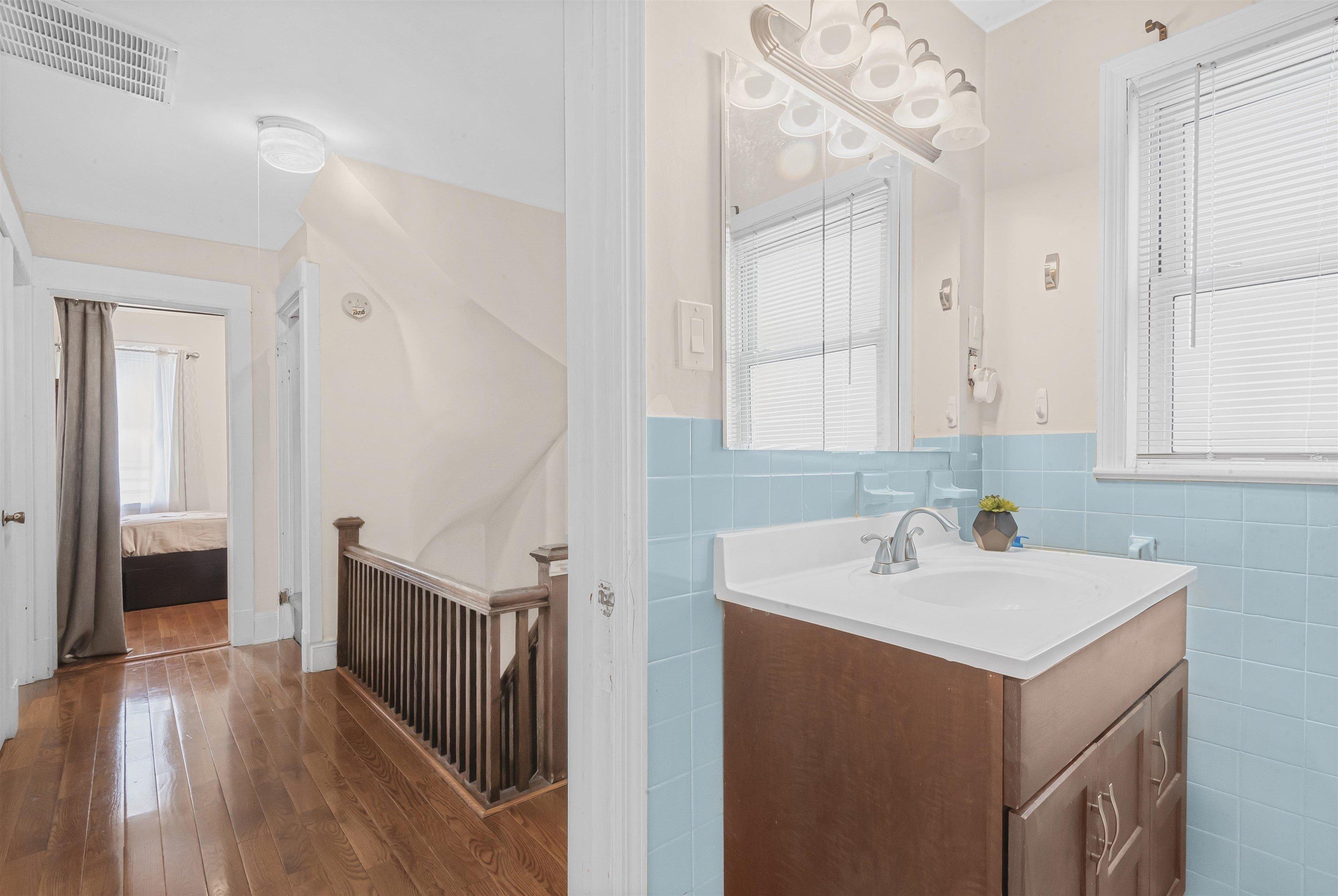 Tiona Ave, Belleville, NJ 07109