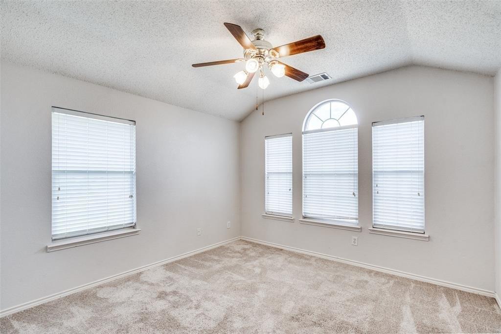 Spanishmoss Dr, Mckinney, TX 75070