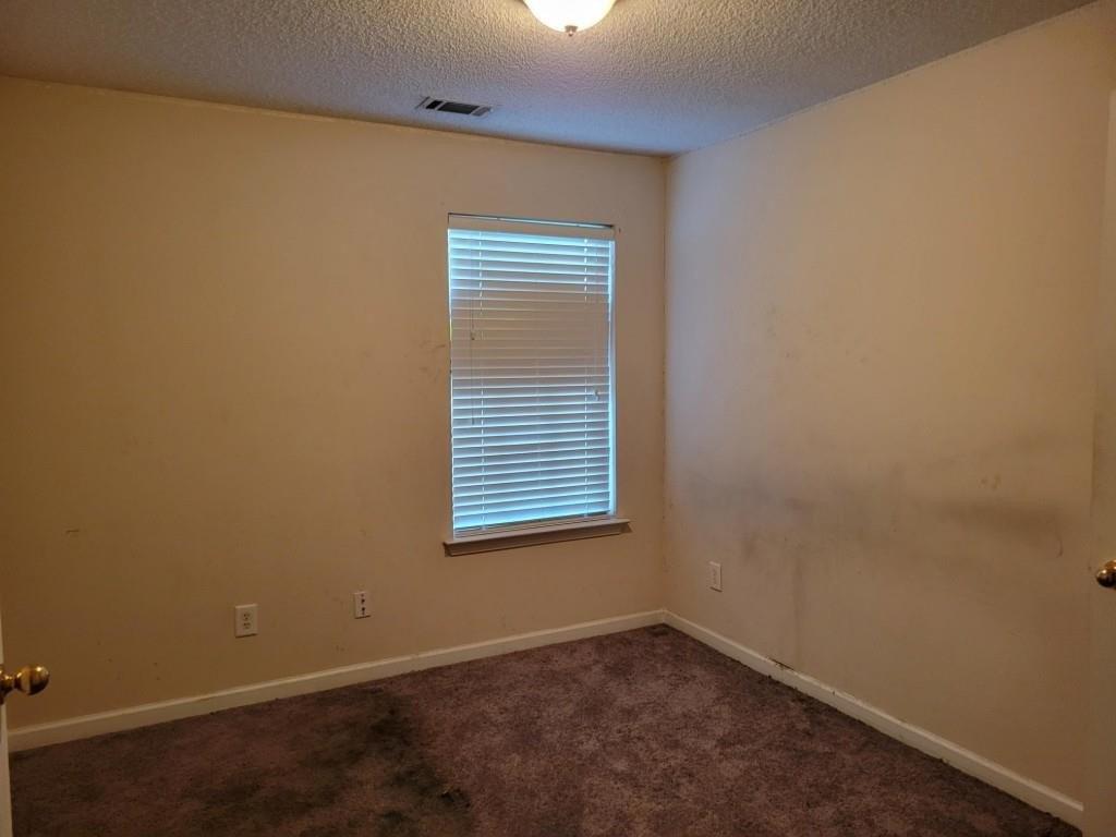 Red Oak Cir, Union City, GA 30291