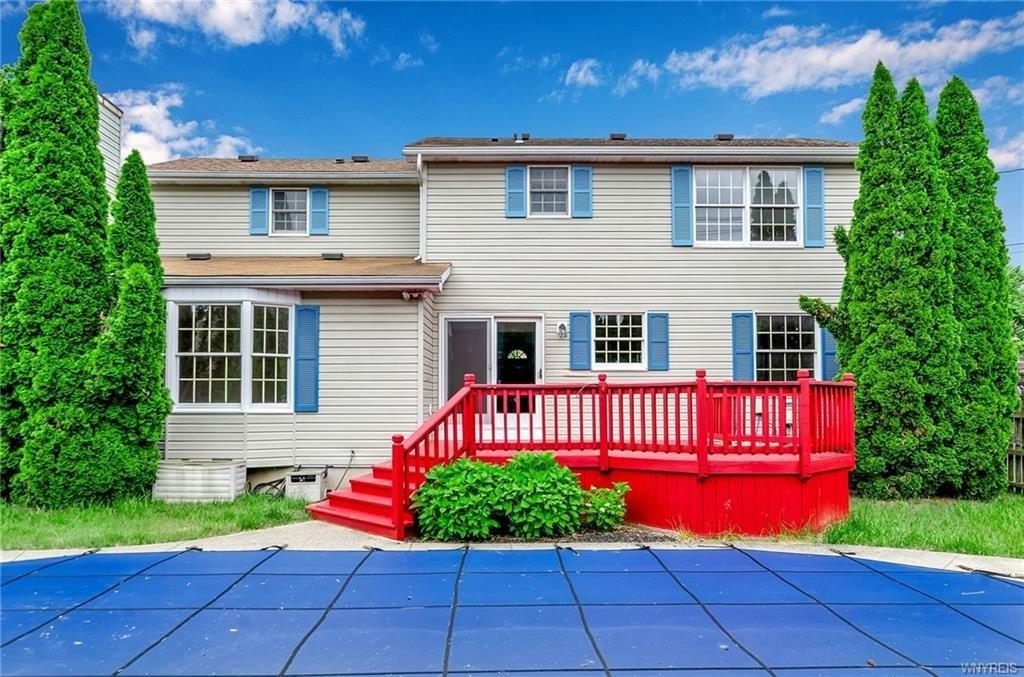 Le Havre Dr, Buffalo, NY 14227