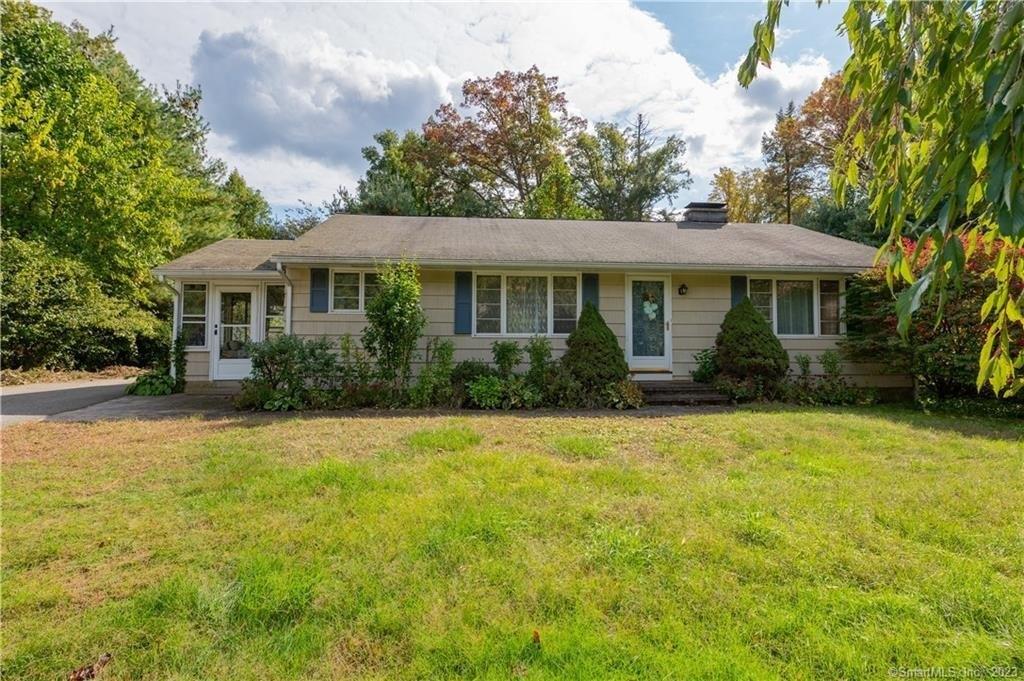 Mountain Rd, Cheshire, CT 06410