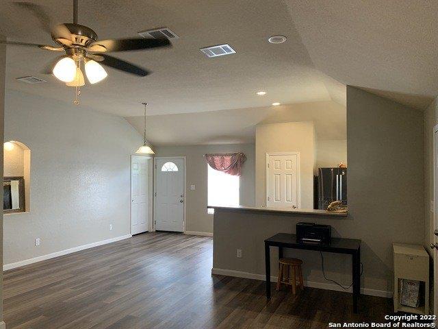 W Commerce St, San Antonio, TX 78237