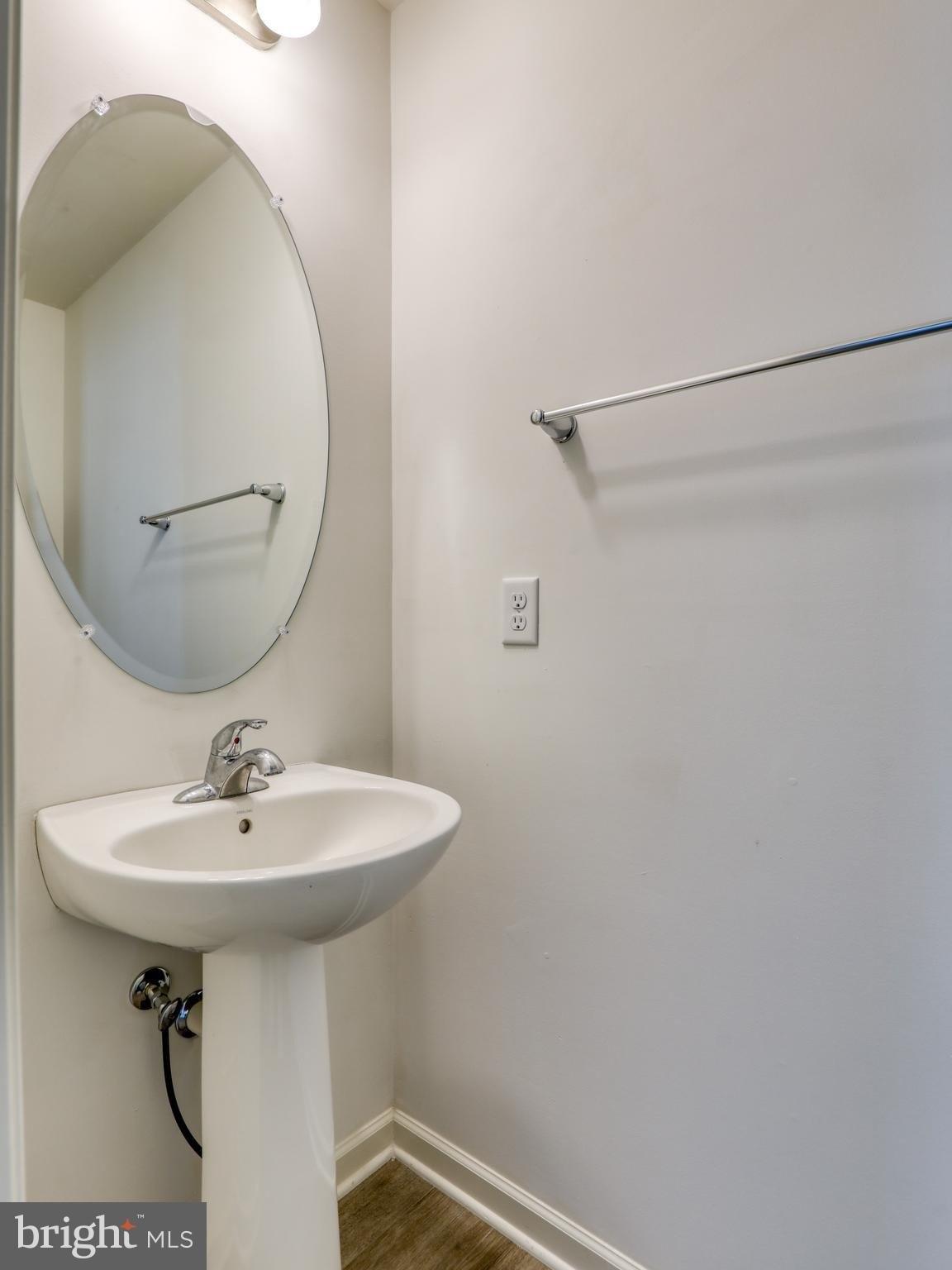 Thumper Dr, Ranson, WV 25438