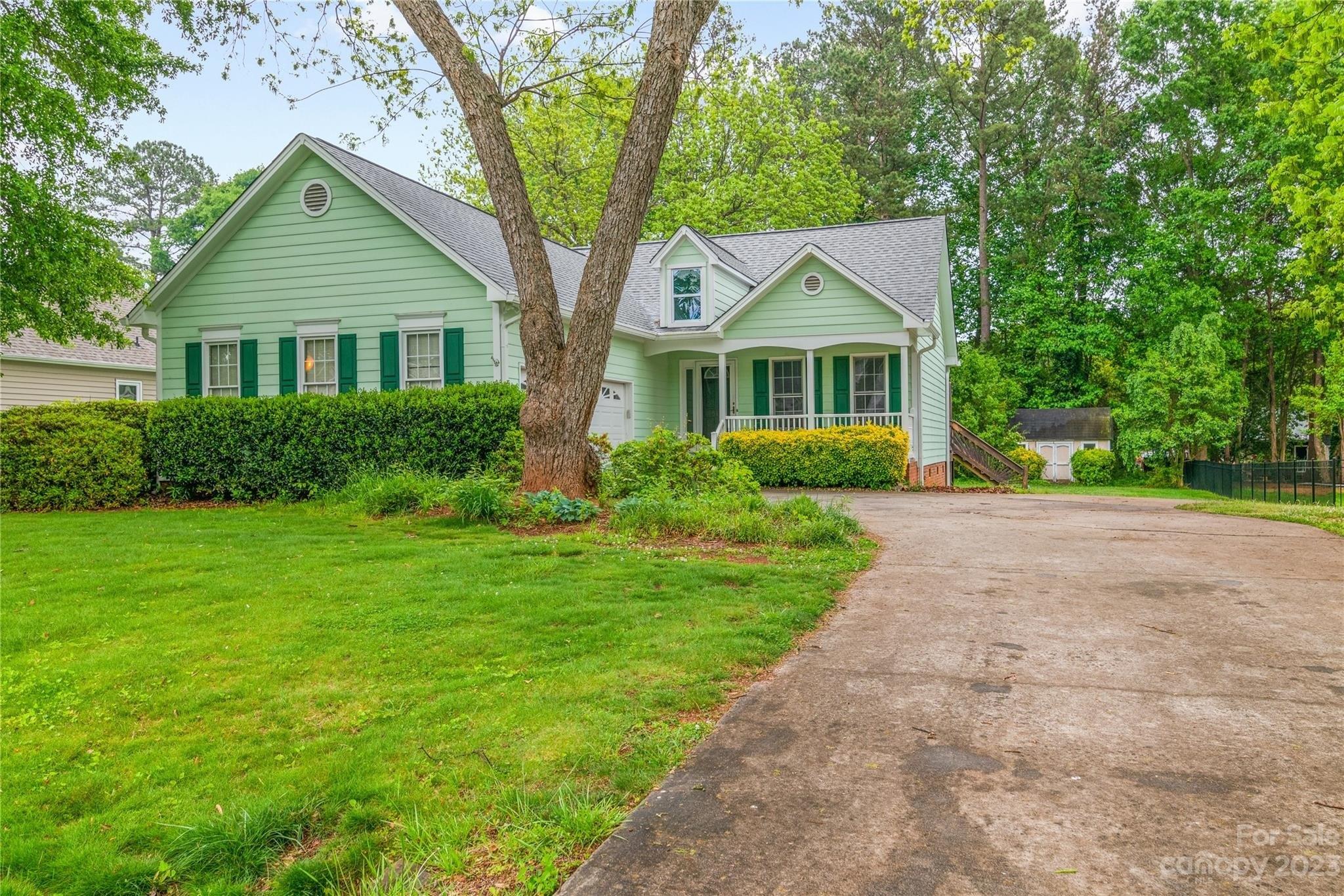 Cameron Pointe Ln, Belmont, NC 28012
