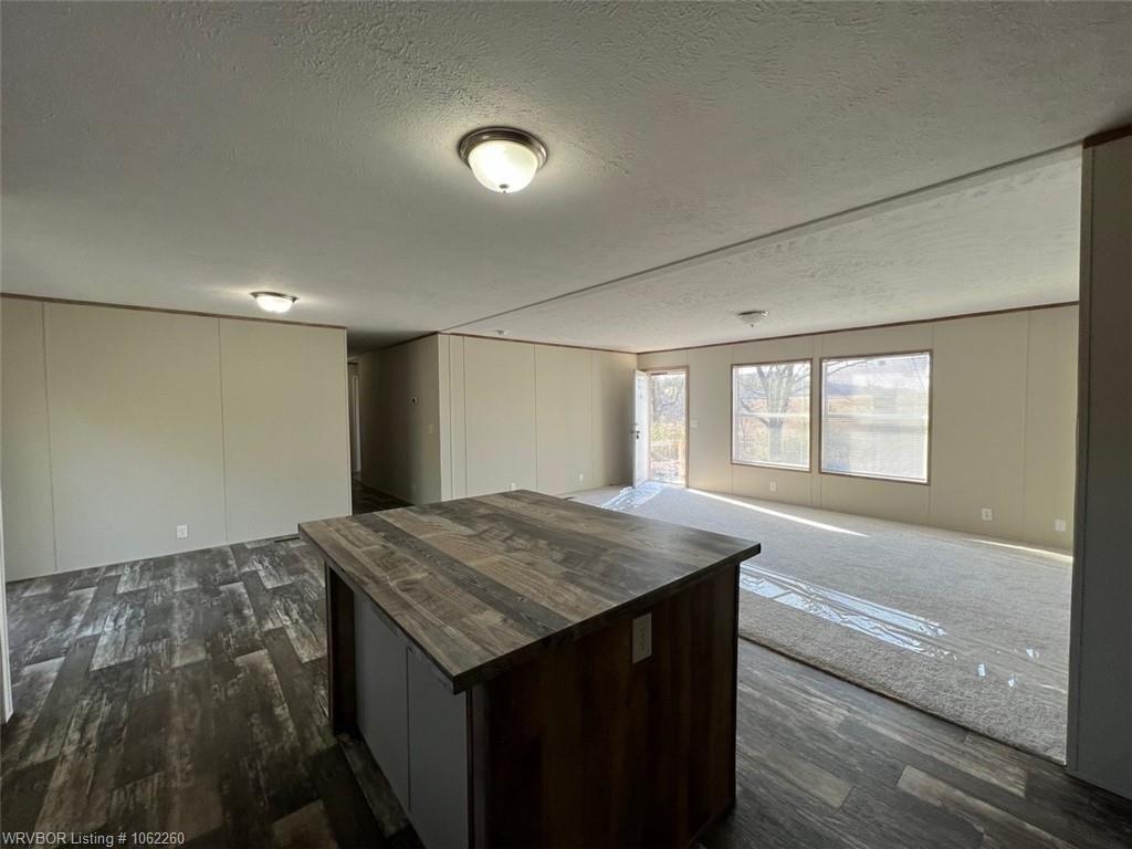 Pine Hollow Rd, Van Buren, AR 72956