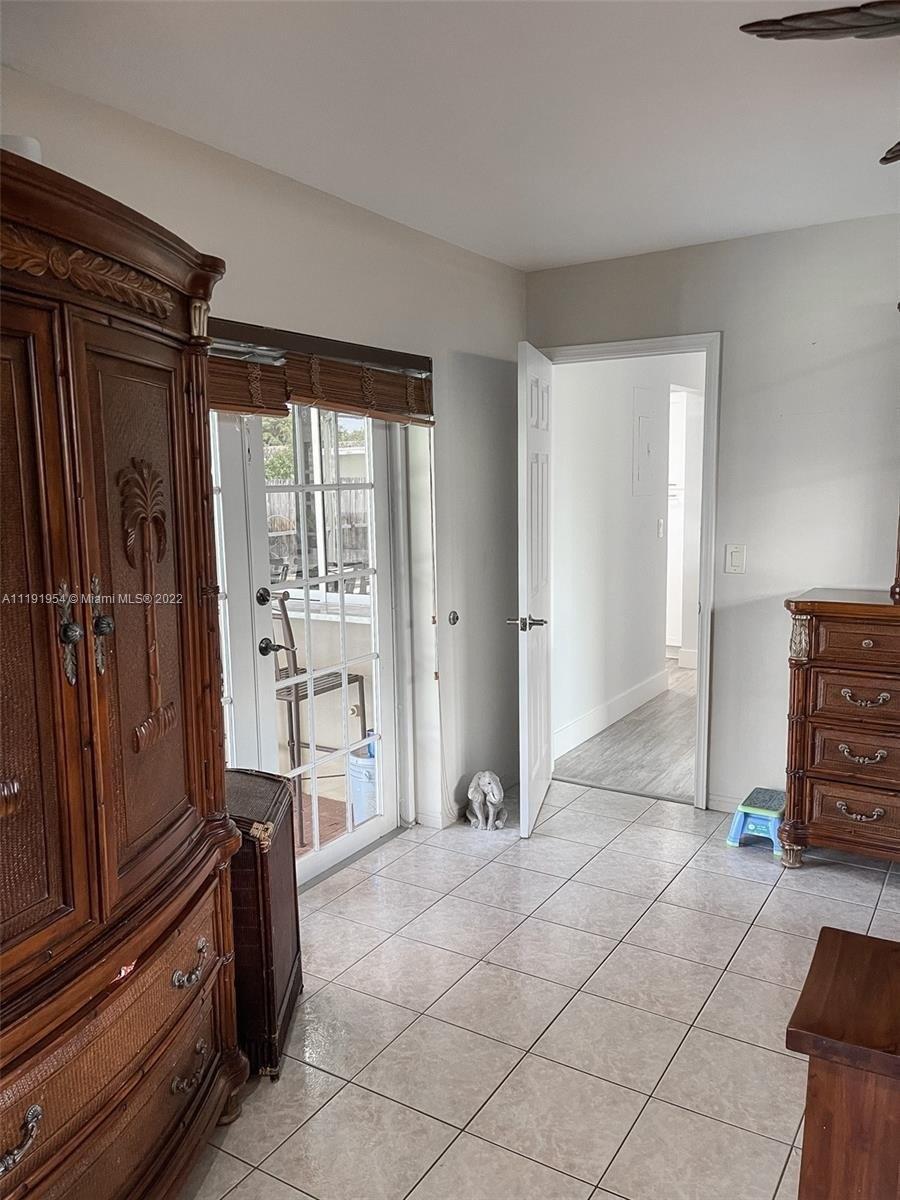 Madison St, Hollywood, FL 33021