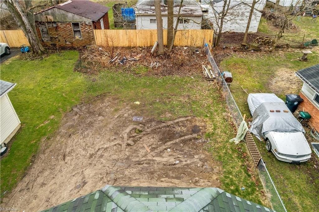 Baird St, Akron, OH 44306