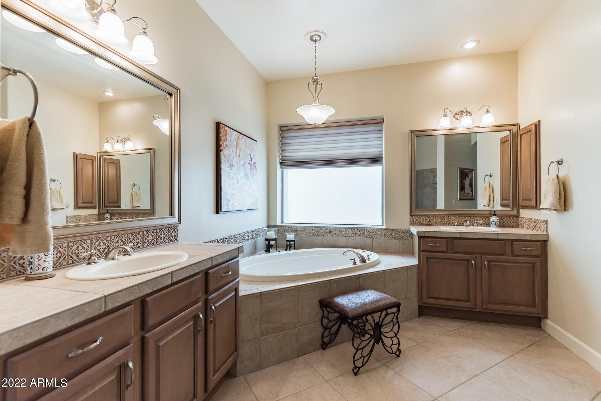 S Jojoba Way, Chandler, AZ 85248