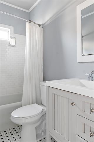 E 13th St, Tulsa, OK 74104