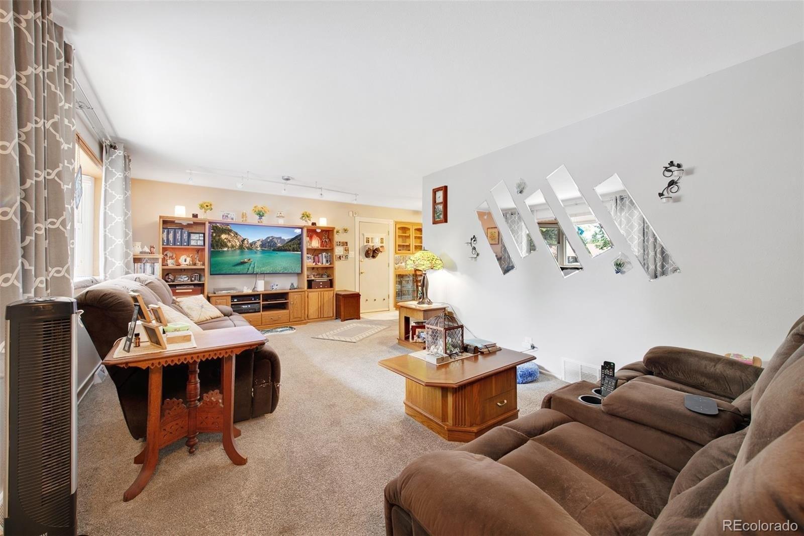 E Alaska Ave, Aurora, CO 80012